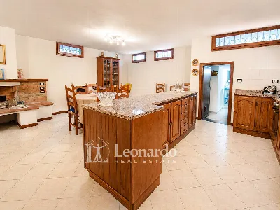 Villa in vendita a Viareggio - foto 7
