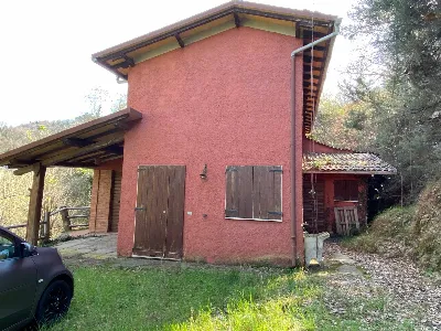 Rustico/Casale a Camaiore