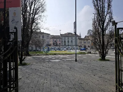 Ufficio in vendita a Pavia, Centro - foto 2
