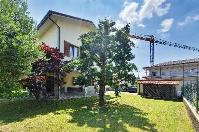 Villa in vendita a Bernareggio - foto 3