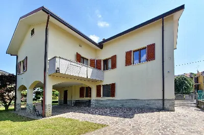 Villa in vendita a Bernareggio - foto 4