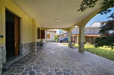 Villa in vendita a Bernareggio - foto 5