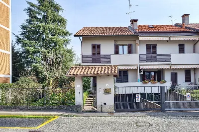 Casa Indipendente in vendita a Bernareggio - foto 3