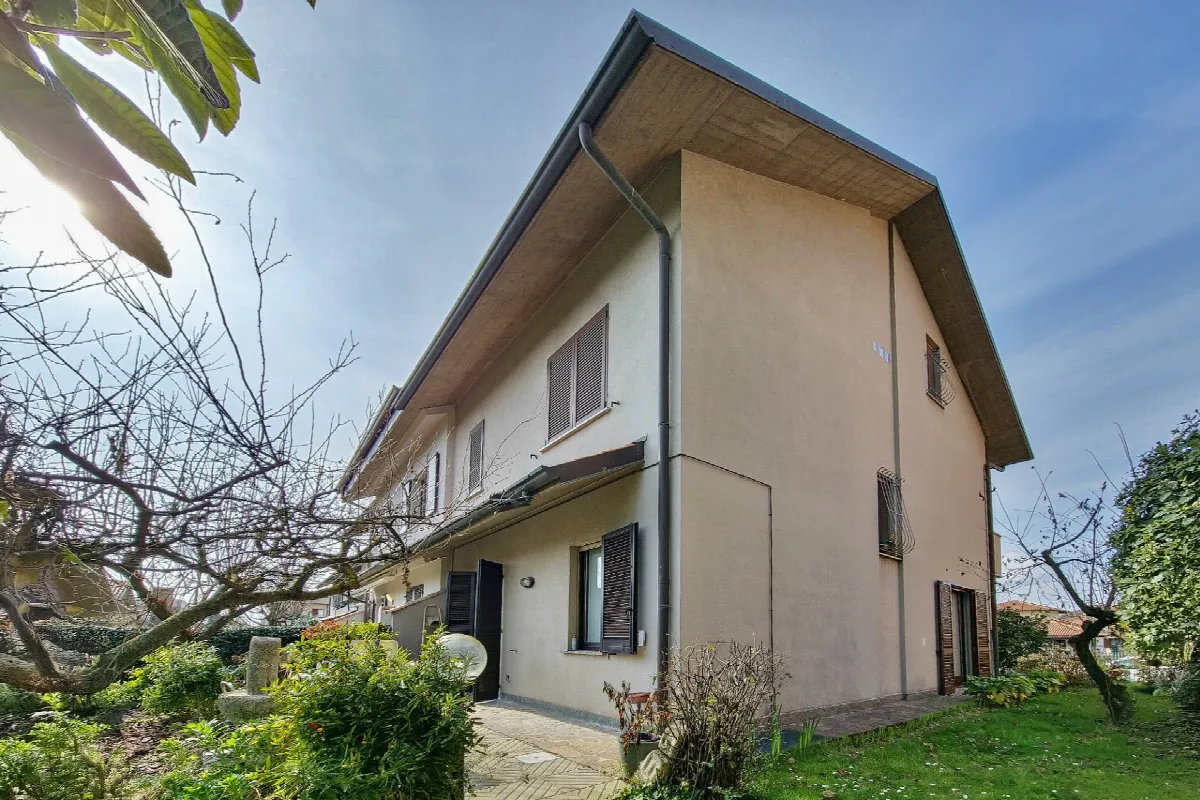 Casa Indipendente in vendita a Bernareggio - foto 4