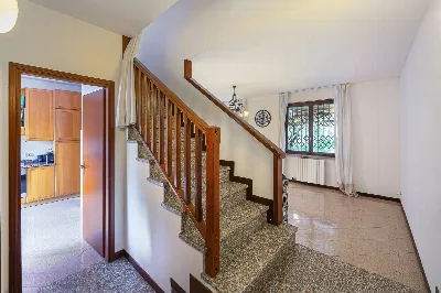 Casa Indipendente in vendita a Usmate Vela... - foto 8