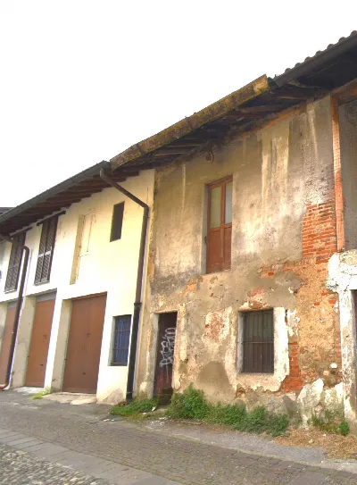 Rustico/Casale in vendita a Burago di Molg... - foto 1