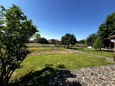 Casa Indipendente in vendita a Bernareggio - foto 9