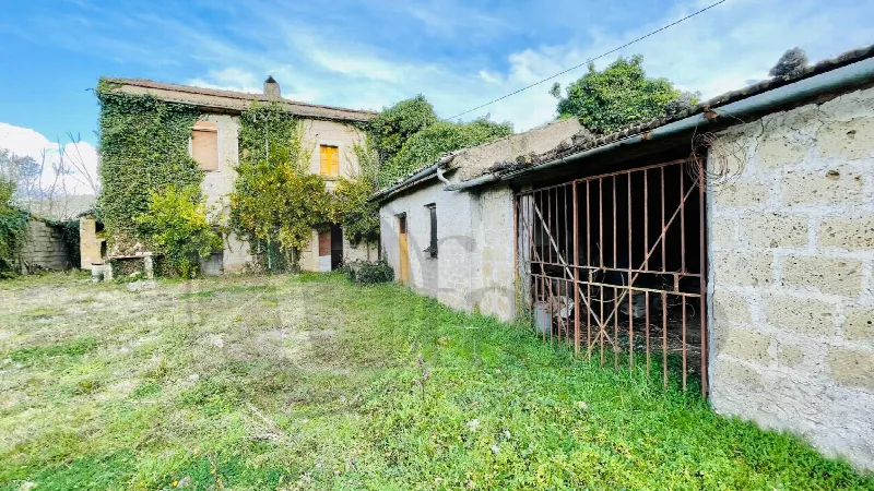 Rustico/Casale in vendita a Roccasecca - foto 1