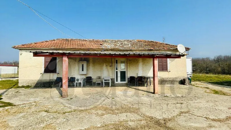 Rustico/Casale in vendita a Colfelice - foto 1