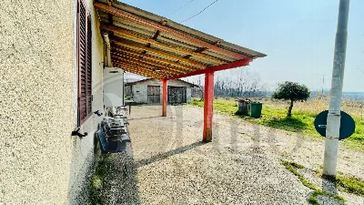 Rustico/Casale in vendita a Colfelice - foto 3