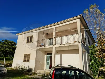 Villa in vendita a Santopadre - foto 1