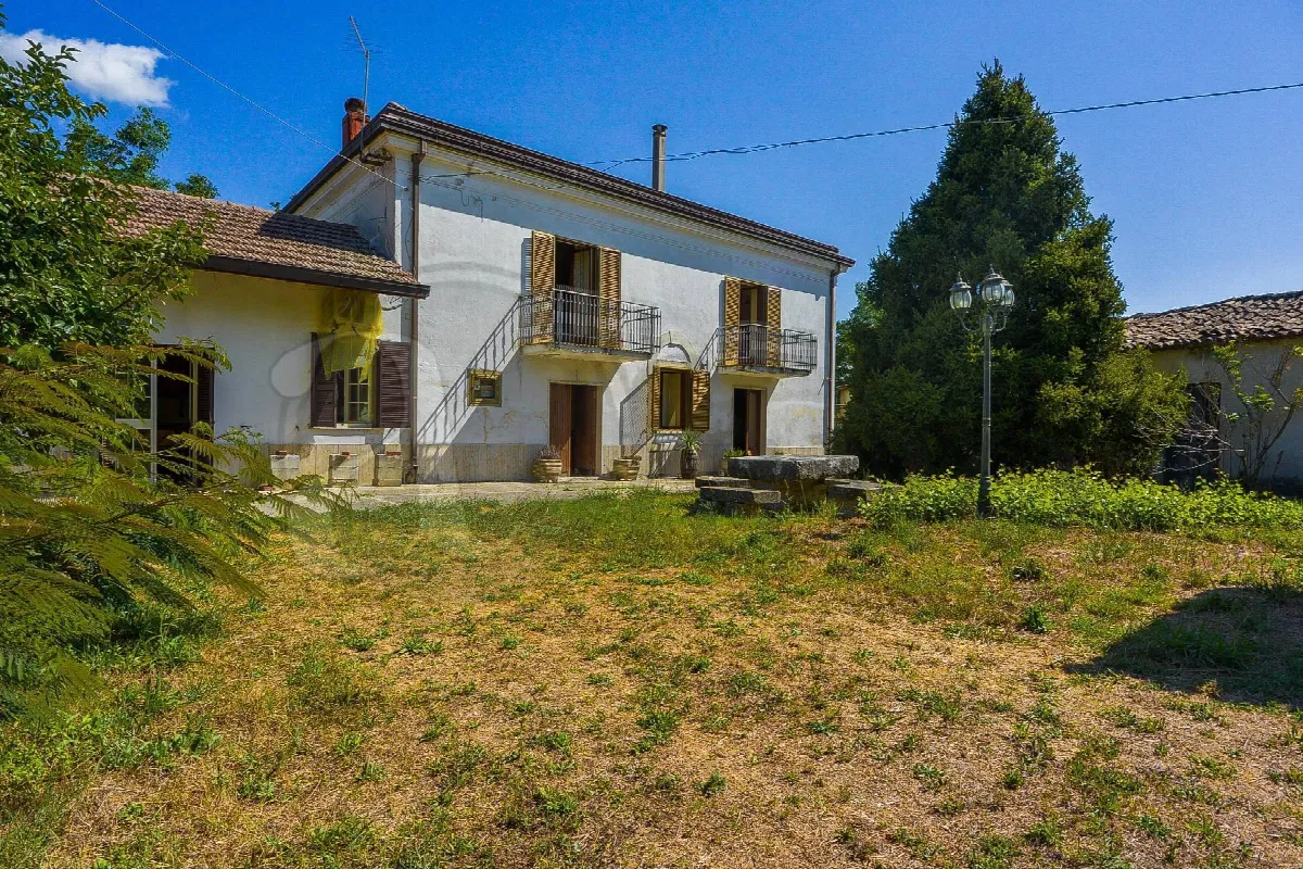 Rustico/Casale in vendita a Pignataro Interamna - foto 2