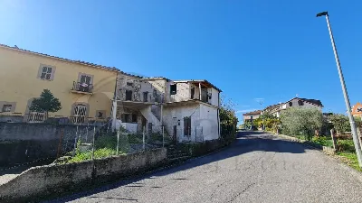 Rustico/Casale in vendita a Colfelice - foto 4