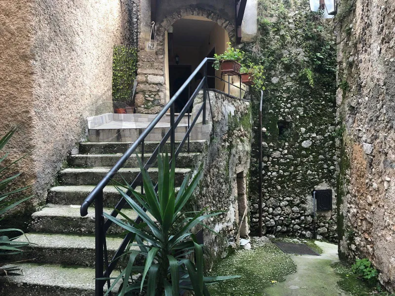 Rustico/Casale in vendita a Colle San Magno - foto 1