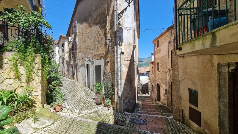 Rustico/Casale in vendita a Prossedi - foto 1
