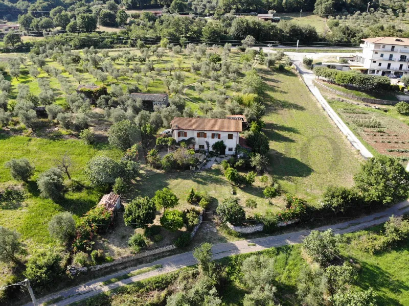 Rustico/Casale in vendita a Prossedi - foto 1