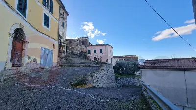Rustico/Casale in vendita a Arce - foto 1