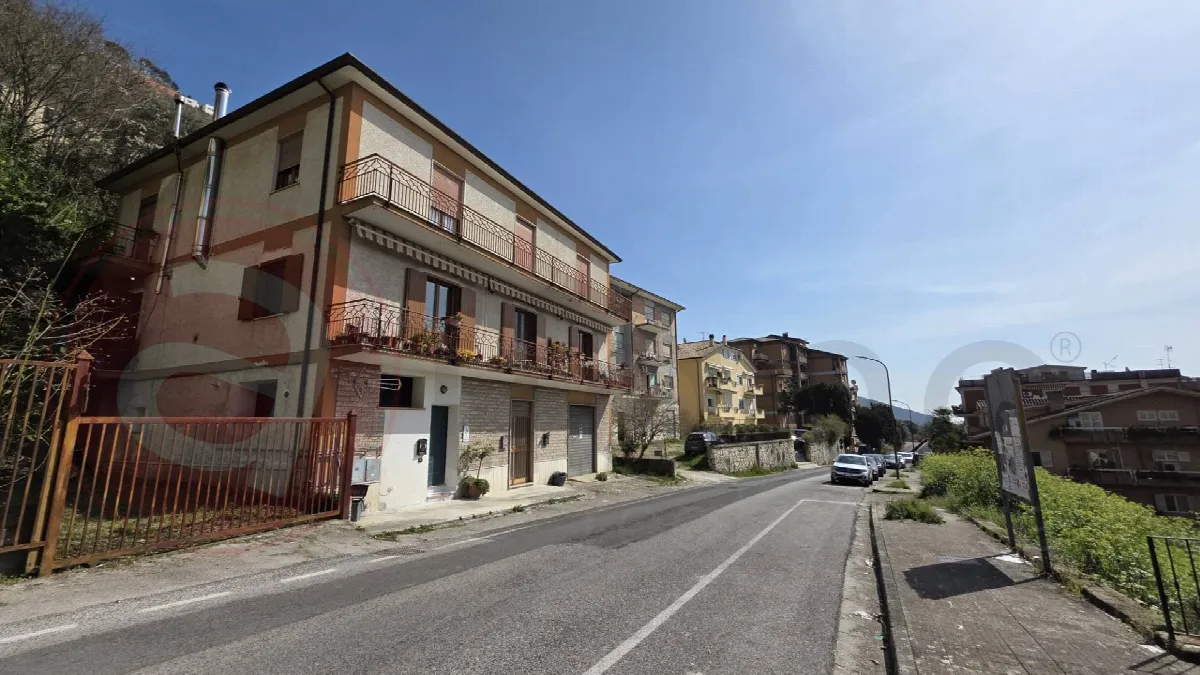 Casa Indipendente in vendita ad Arce - foto 4