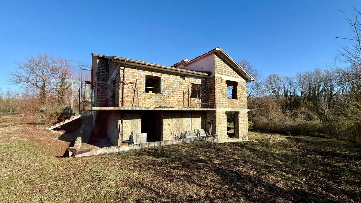 Rustico/Casale in vendita a Colfelice - foto 3