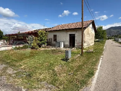 Casa Indipendente in vendita a Roccasecca - foto 1
