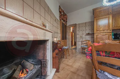 Casa Indipendente in vendita a Rocca d'Arc... - foto 2