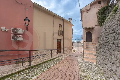 Casa Indipendente in vendita a Rocca d'Arc... - foto 3