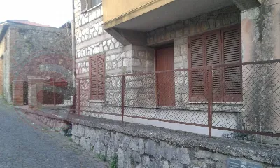 Casa Indipendente a Sant'Ambrogio sul Garigliano
