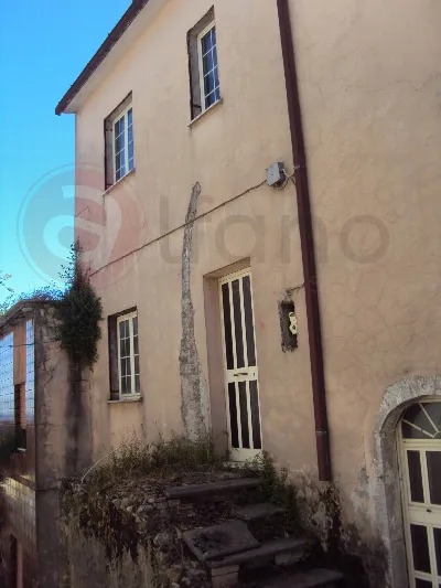 Rustico/Casale a Sant'Ambrogio sul Garigliano