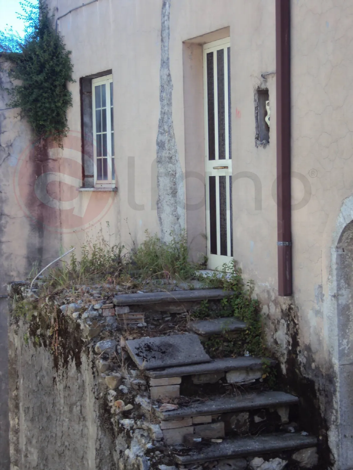 Rustico/Casale in vendita a Sant'Ambrogio sul Garigliano - foto 2