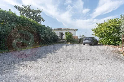 Villa a Arpino