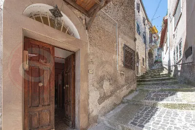 Rustico/Casale in vendita a Monte San Giov... - foto 1