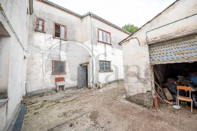 Rustico/Casale in vendita a Paterno - foto 1