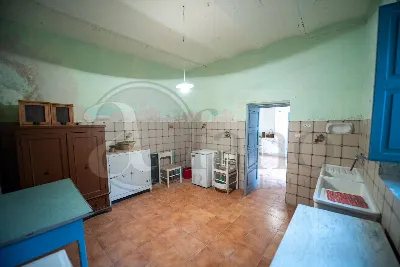 Rustico/Casale in vendita a Paterno - foto 8