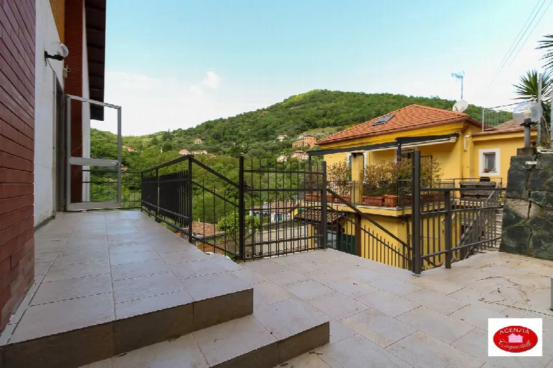 Villa in vendita a Varazze - foto 1