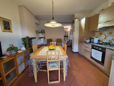 Casa Indipendente in vendita a Lucca, Pont... - foto 7