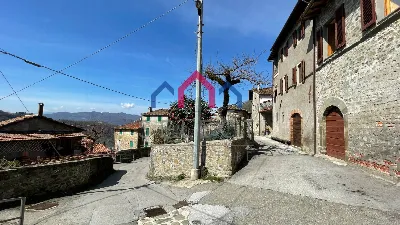 Casa Indipendente in vendita a Bagni di Lu... - foto 5