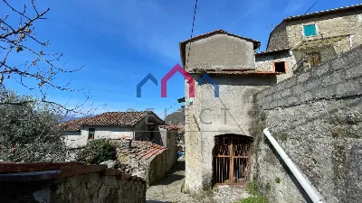 Casa Indipendente in vendita a Bagni di Lu... - foto 8