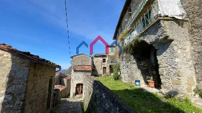 Casa Indipendente in vendita a Bagni di Lu... - foto 9