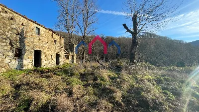 Rustico/Casale in vendita a Bagni di Lucca - foto 2