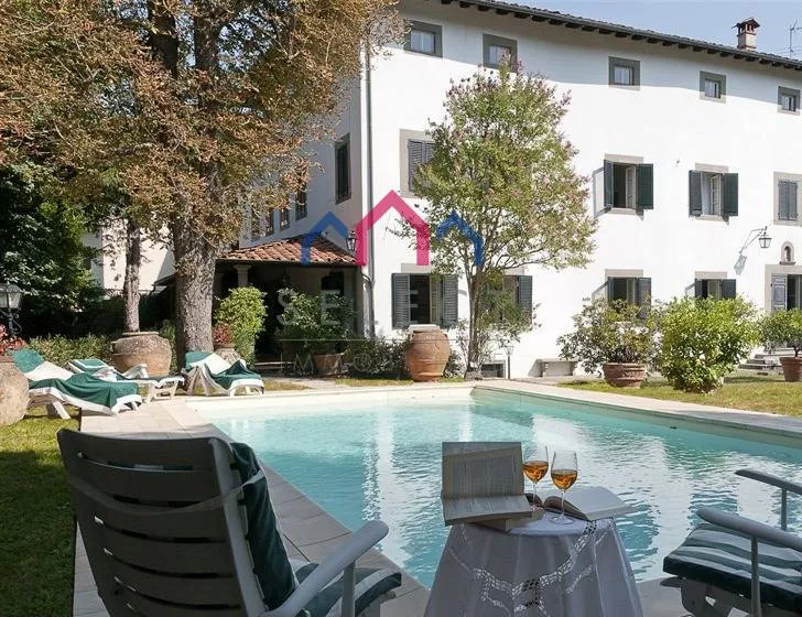Villa in vendita a Bagni di Lucca - foto 1