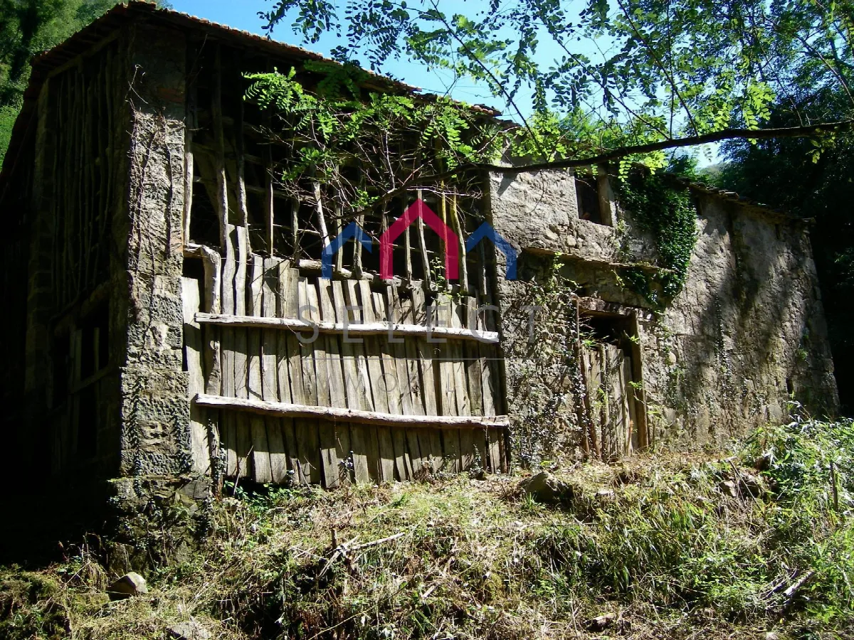 Rustico/Casale in vendita a Bagni di Lucca - foto 2