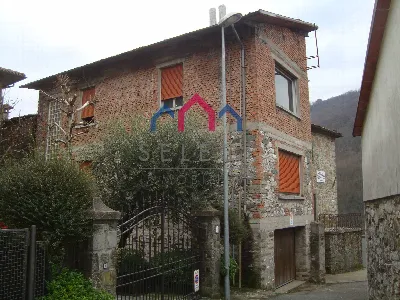Casa Indipendente in vendita a Bagni di Lu... - foto 4