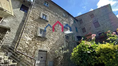 Casa Indipendente in vendita a Bagni di Lu... - foto 8