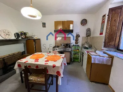 Casa Indipendente in vendita a Bagni di Lu... - foto 8