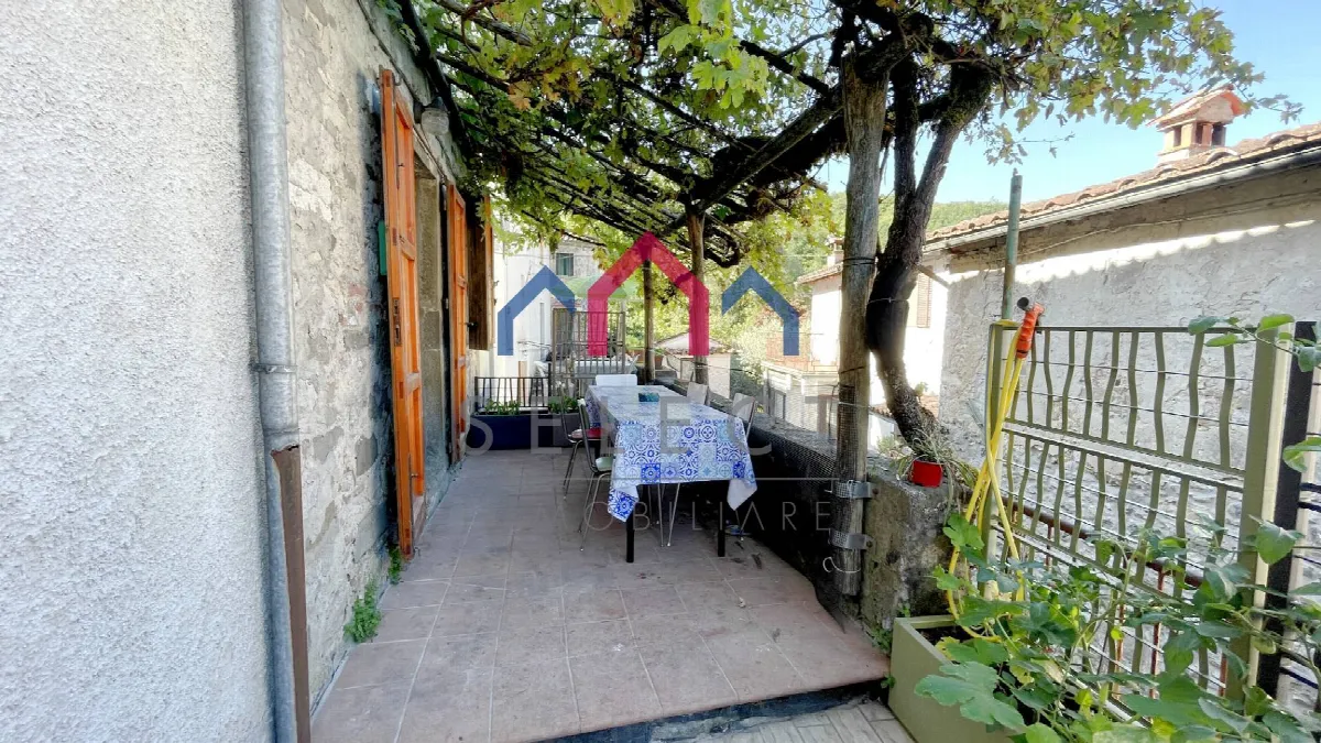 Casa Indipendente in vendita a Borgo a Mozzano - foto 3