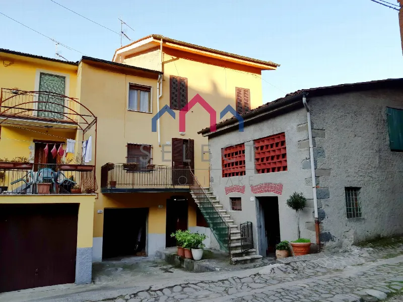 Casa Indipendente in vendita a Borgo a Mozzano - foto 1