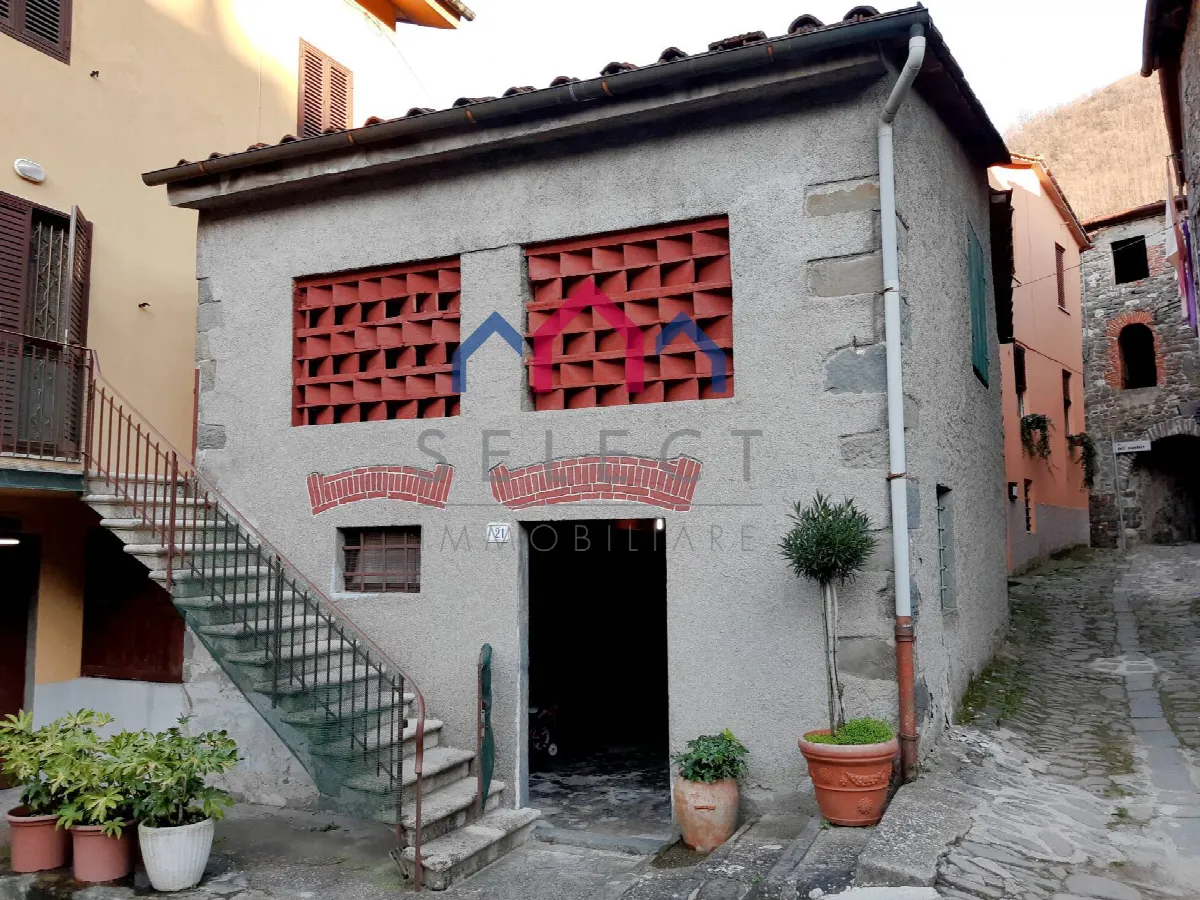 Casa Indipendente in vendita a Borgo a Mozzano - foto 3