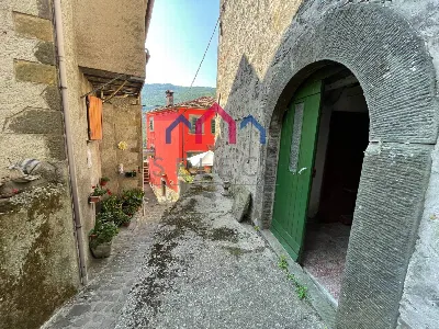 Casa Indipendente in vendita a Bagni di Lu... - foto 10