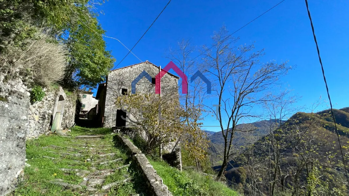 Casa Indipendente in vendita a Bagni di Lucca - foto 4