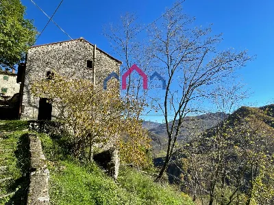 Casa Indipendente in vendita a Bagni di Lu... - foto 5